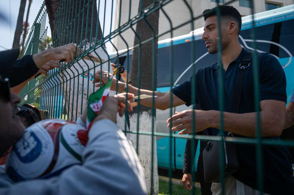 Tijuanenses desean suerte a la selección de Irán previo a su segundo juego en el Mundial 2026