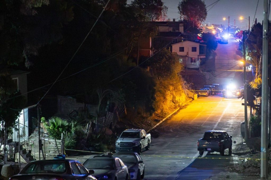 Ataque armado en Rosarito deja dos muertos y dos mujeres heridas en la colonia Plan Libertador