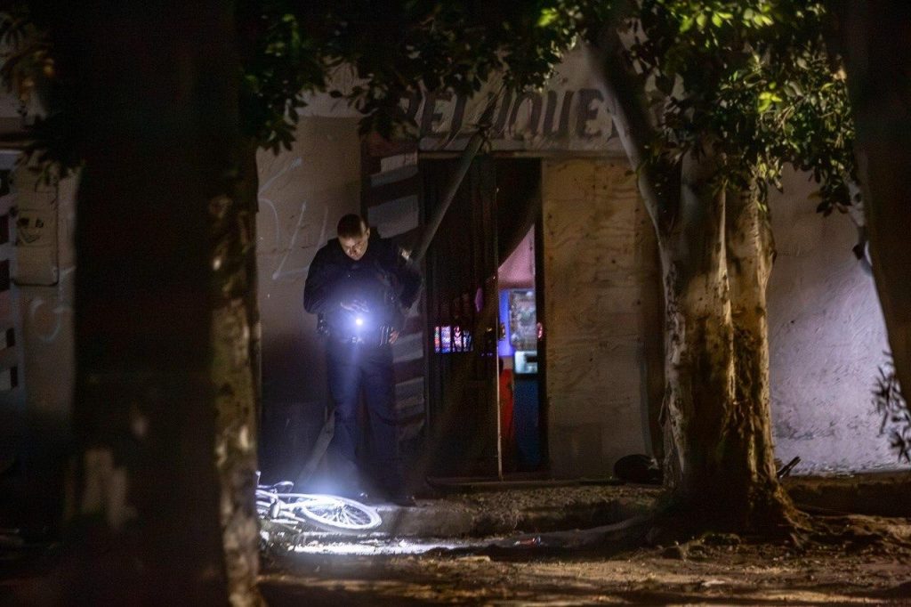 Ataque armado en negocio de tragamonedas deja un hombre herido en la colonia Obrera