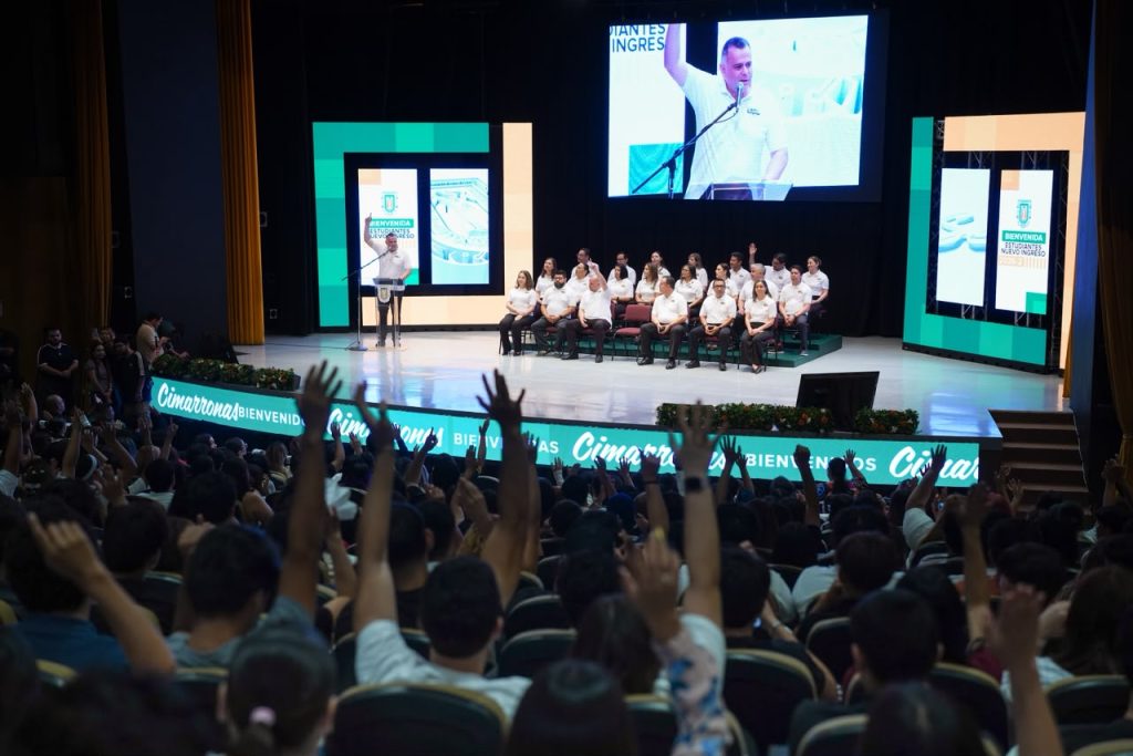 Arranca una nueva etapa para 4298 estudiantes en la UABC campus Mexicali