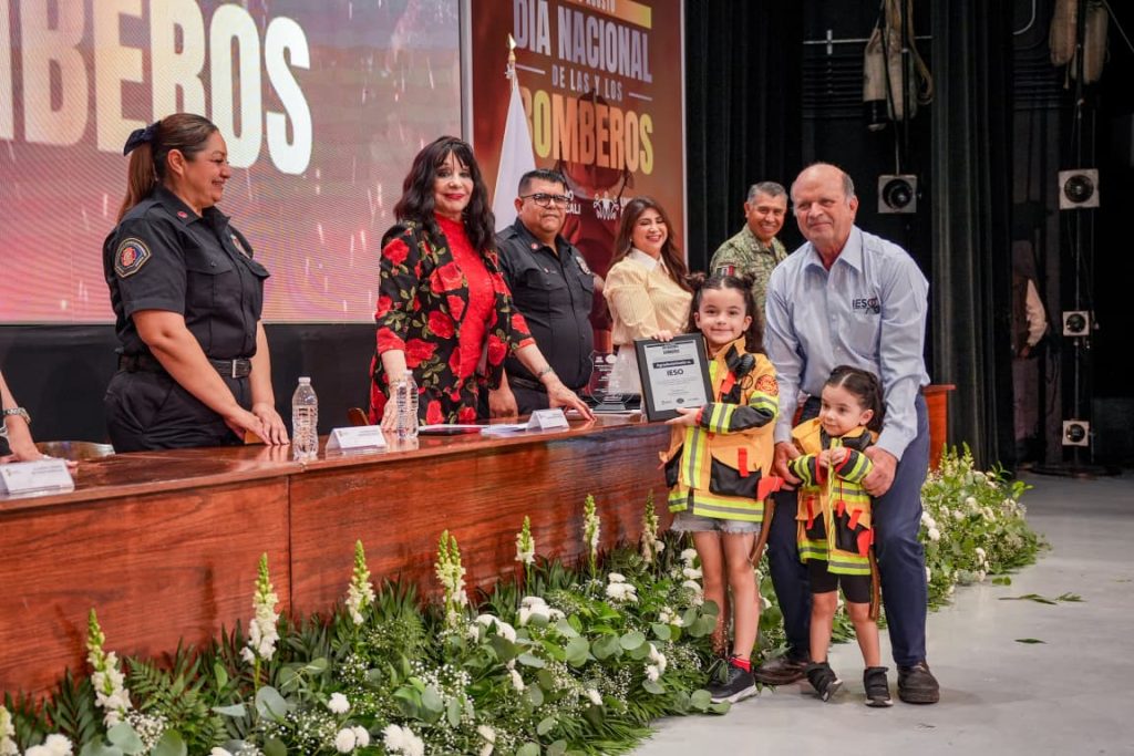Gobierno de Mexicali conmemora Día Internacional del Bombero
