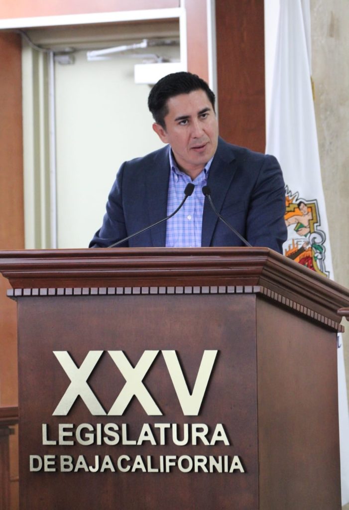 Dip. Diego Echevarría presenta «Ley Vicente» para proteger la infancia en BC