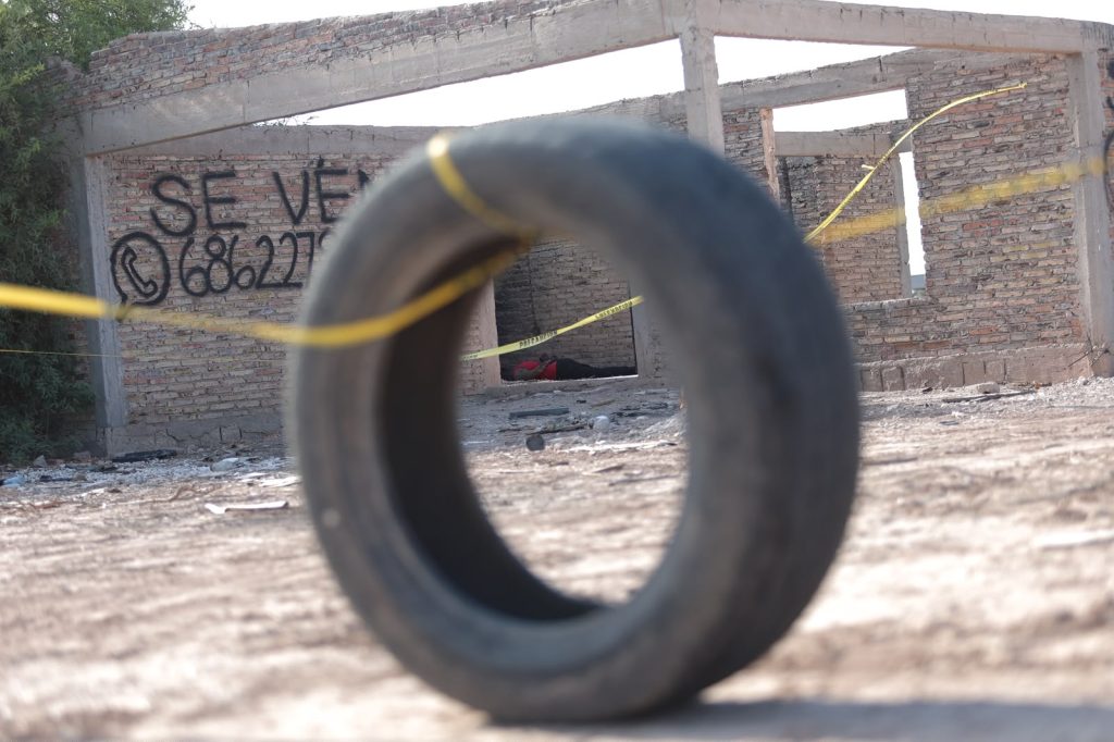 Muerto y amarrado en Huertas del Bosque