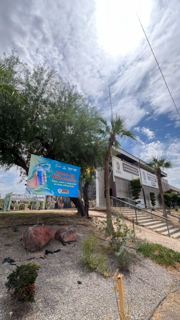 Colocan 14 puntos de hidratación en Mexicali y el Valle