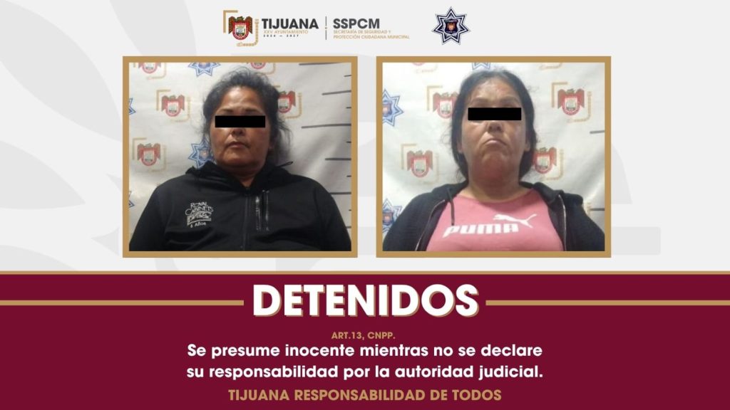 Detiene Policía Municipal a dos mujeres por presunta colocación de mantas con amenazas y abandono de restos de animales