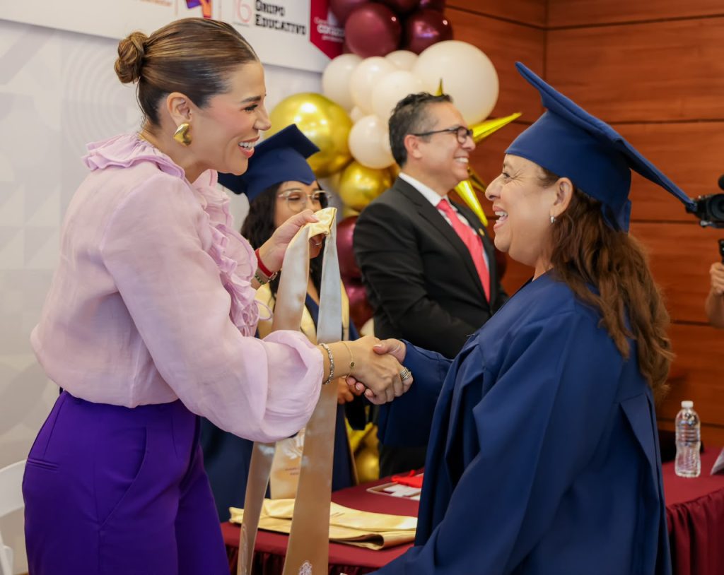 Impulsa Gobierno de Baja California educación de mujeres con jornada gratuita de certificación