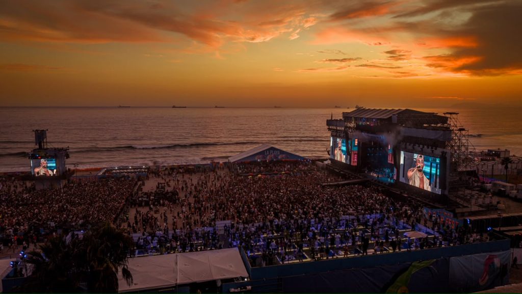 Así luce el último día del Baja Beach Fest desde una vista panorámica
