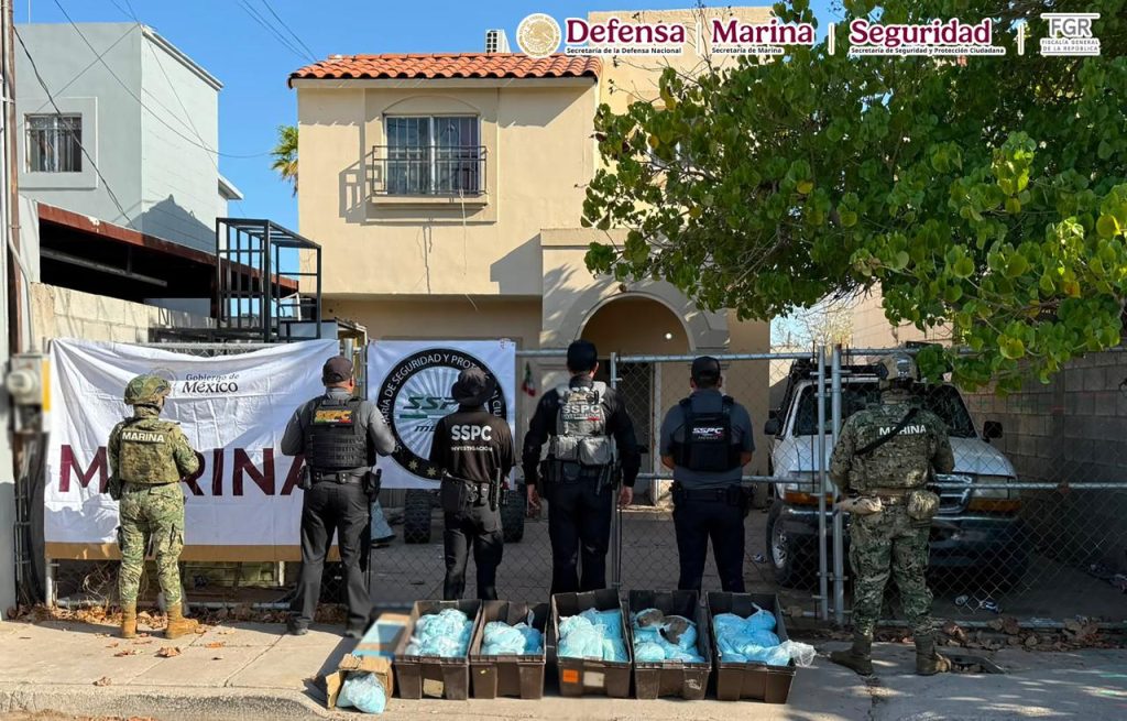 Golpe a «Los Rusos», aseguran 120 kilos de pastillas de Fentanilo, armas, vehículos y casa con ayuda de la DEA