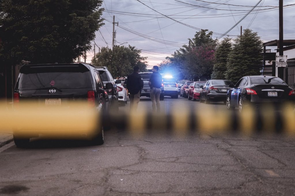 Acribillan a hombre balazos; agresores huyen en camioneta en Mexicali