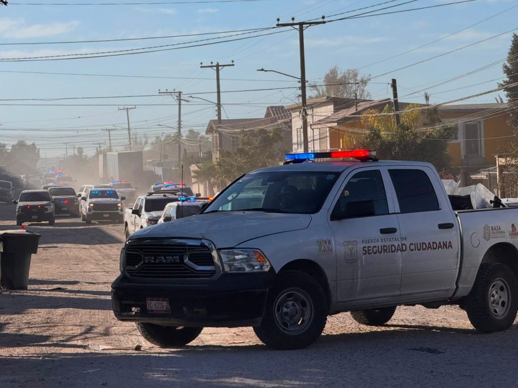 #ÚltimaHora Fuerte operativo en clínica Jireth de Ejido Matamoros
