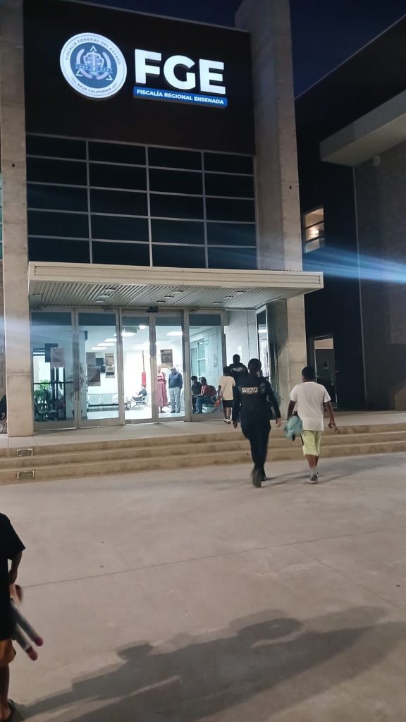 Rescatan a 4 menores por omisión de cuidado de los tutores #Ensenada
