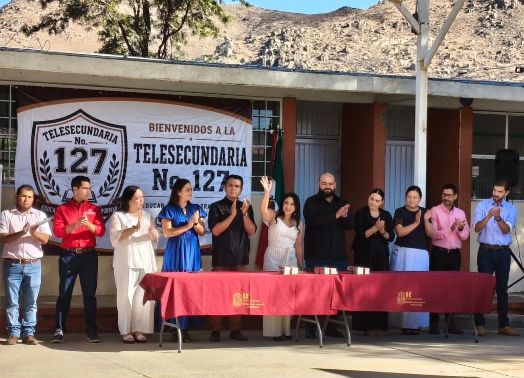Inicia actividad escolar la nueva Telesecundaria 127 en Tecate