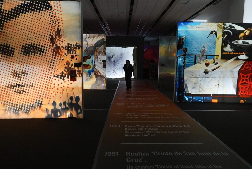 Exposición de Salvador Dalí llega a Tijuana con arte inmersivo