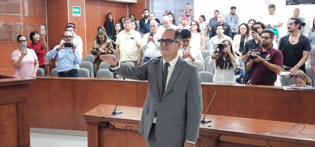 Congreso de BC designa a Arnulfo Zárate como Auditor Superior del Estado